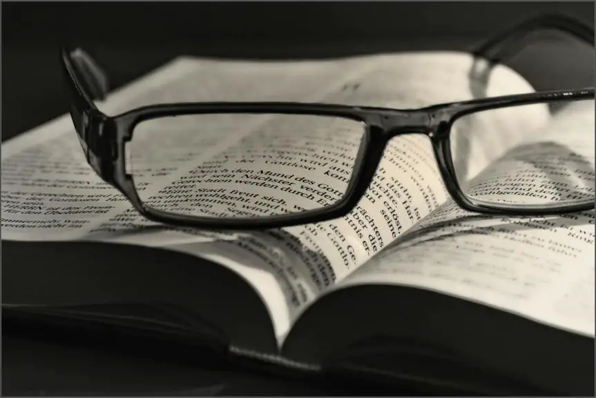 MATERIAL PARA LA PREPARACIÓN SERMONES BÍBLICOS PARA PREDICAR.