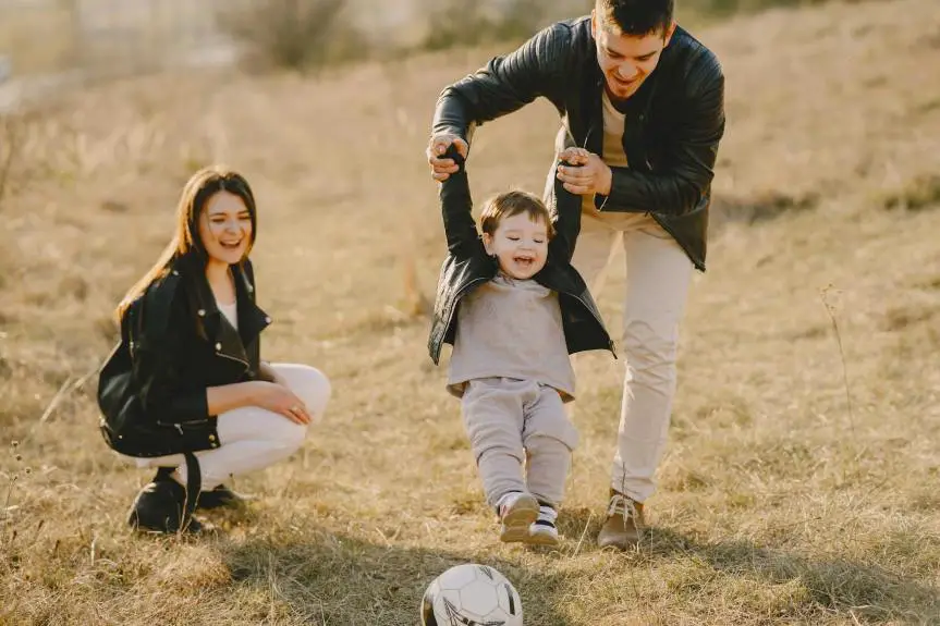 EL HOMBRE QUE DIOS QUIERE EN CASA: CÓMO SER EL ESPOSO Y PADRE QUE MI FAMILIA NECESITA